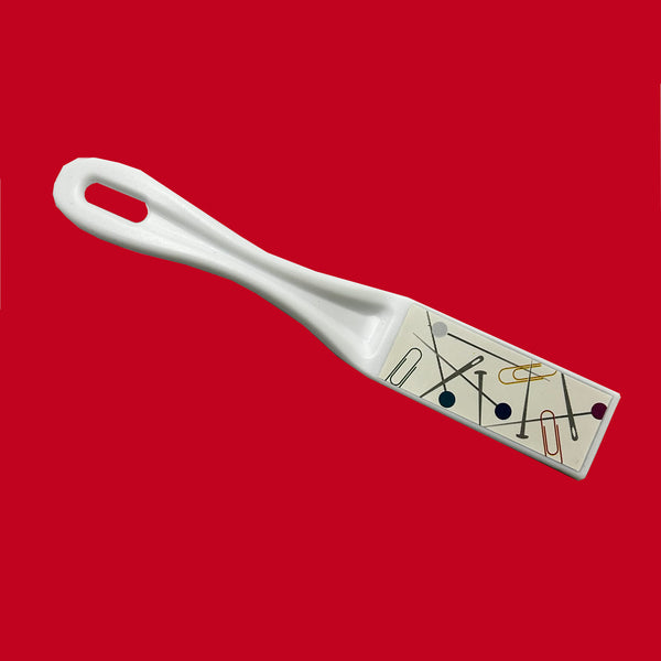 Magnetic Pin Wand  / Alfiletero Magnético color blanco