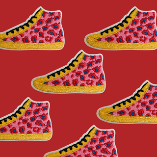 Aplicación Bordada con Pega, Zapato con Prints – 1 pieza