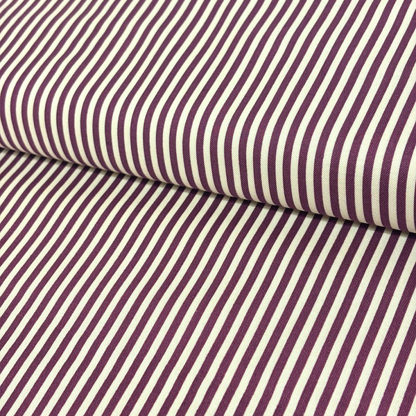Tela Estampada de 100% Algodón 44" Rayas Finas, Sangría - 1 yarda