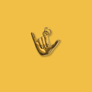 Dije de Shaka Hand Stainless Steel con Baño en Oro 18kt, 20mm - 1 pieza