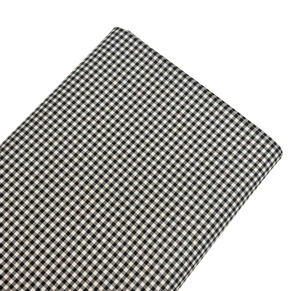Tela Estampada de 100% Algodón 44" Gingham, Negro / Marrón - 1 yarda