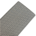 Tela Estampada de 100% Algodón 44/45" Checkers, Blanco / Negro - 1 yarda