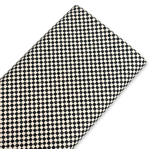 Tela Estampada de 100% Algodón 44/45" Checkers, Blanco / Negro - 1 yarda