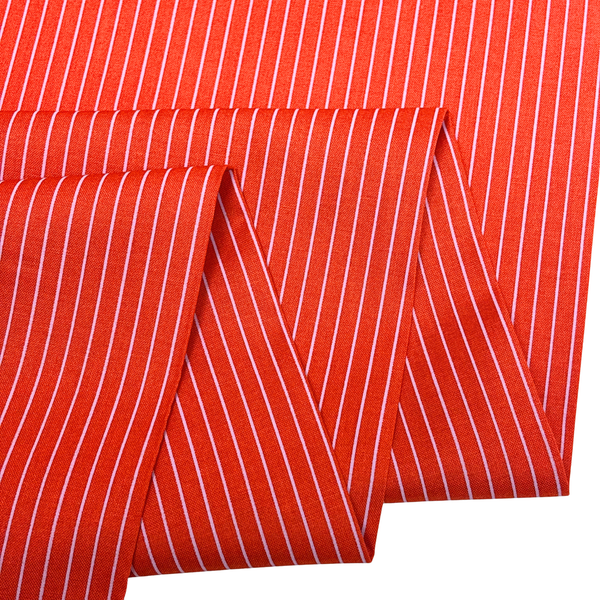 Tela Estampada de 100% Algodón 44" Rayas Finas, Rojo - 1 yarda