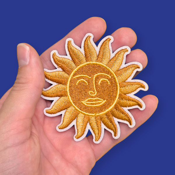 Aplicación Bordada con Pega, Sol – 1 pieza