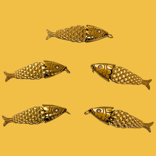 Dije de Pez Dorado / Plateado Stainless Steel con Baño en Oro 18kt, 50mm - 1 pieza