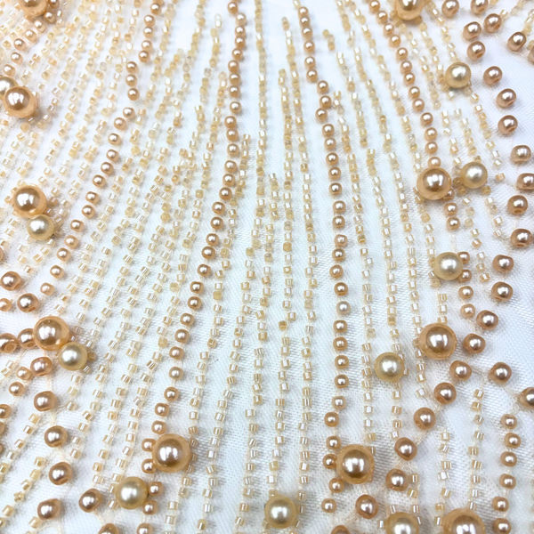 Tela Tulle de Encaje Bordada 60", Ivory / Perlas - 1 yarda
