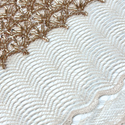 Tela Tulle de Encaje Bordada 65",  Dorado / Crema - 1 yarda