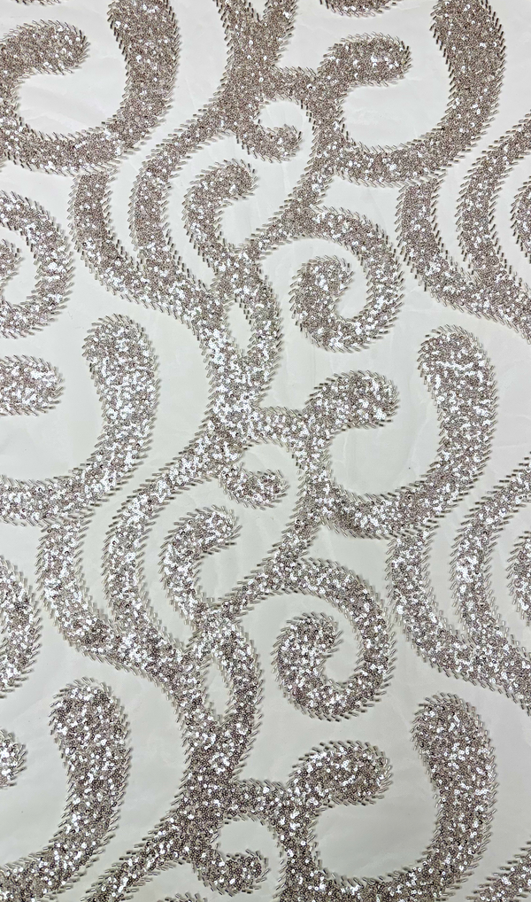 Tela Tulle de Encaje Bordada 60",  Blanco / Plateado - 1 yarda
