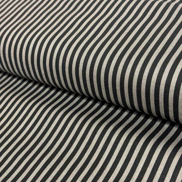 Tela Estampada de 100% Algodón 44" Rayas Finas, Negro / Gris - 1 yarda