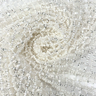 Tela Tulle de Encaje Bordada 65", Blanco - 1 yarda