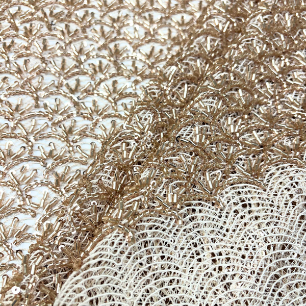 Tela Tulle de Encaje Bordada 65",  Dorado / Crema - 1 yarda