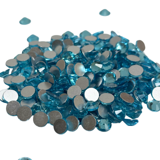 Flatbacks Rhinestones SS30, Aquamarino - 288 piezas