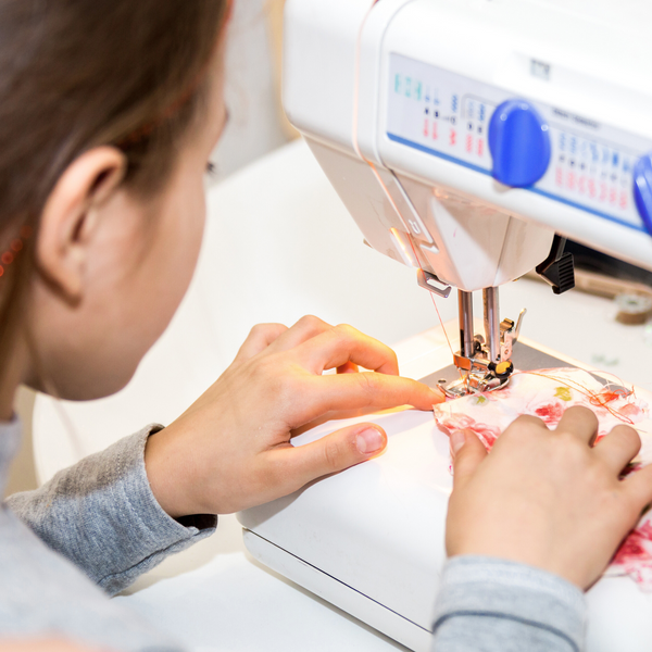 Curso Básico de Costura para Niñas - Edades de 8 a 11 años