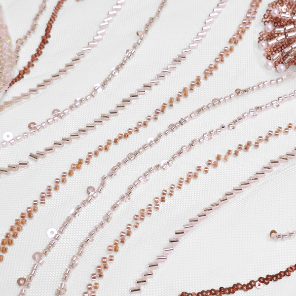Tela Tulle de Encaje Bordada 65", Rose Gold - 1 yarda