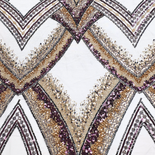 Tela Tulle de Encaje Bordada 65”, Violeta / Dorado - 1 yarda