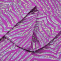 Tela Licra Holográfica 60", Estampado de Zebra Violeta y Plateado - 1 yarda