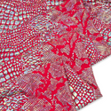Tela Licra Holográfica 60", Estampado de Cocodrilo Rojo y Plateado - 1 yarda
