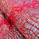 Tela Licra Holográfica 60", Estampado de Cocodrilo Rojo y Plateado - 1 yarda