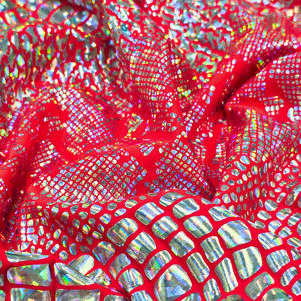 Tela Licra Holográfica 60", Estampado de Cocodrilo Rojo y Plateado - 1 yarda
