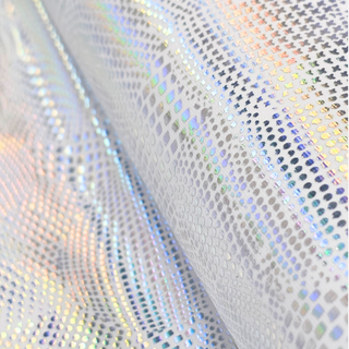Tela Licra Holográfica 60", Estampado de Esferas Plateado - 1 yarda