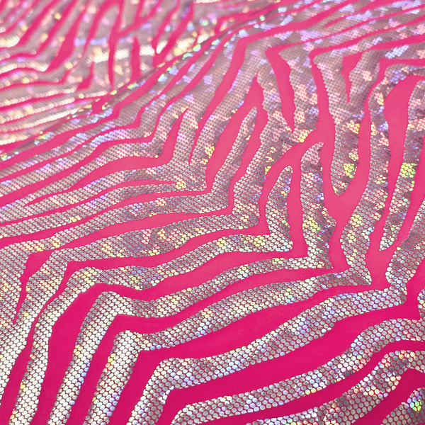 Tela Licra Holográfica 60", Estampado de Zebra Rosa y Plateado - 1 yarda