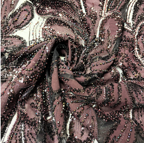 Tela Tulle de Encaje Bordada 65”, Vino / Negro - 1 yarda