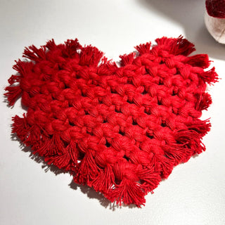 Taller: Corazones en Macramé