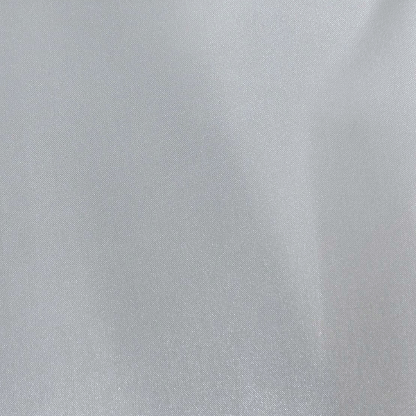 Tela Bright Satin 60", 1 yarda - Plateado