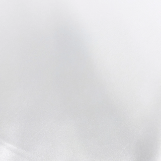 Tela Bright Satin 60", 1 yarda - Blanco