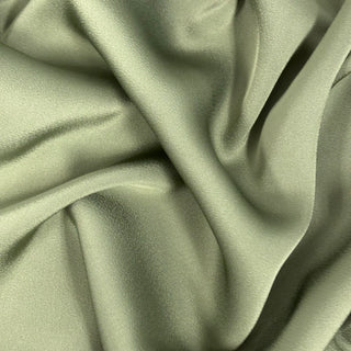 Tela Charmeuse 58", 1 yarda - Verde Pálido