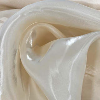 Tela Liquid Look Organza 60", 1 yarda - Ivory