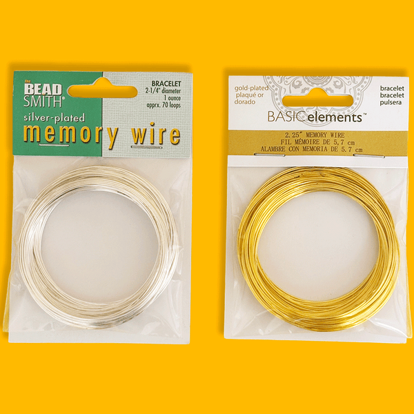 Pulsera de Alambre con Memoria 2.25" / Bracelet Memory Wire; Gold Plated, 2.25" - 70 loops