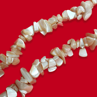 Mother of Pearl, Cream Chips Beads - 18mm
