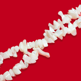 Mother of Pearl, White Chips Beads - 18mm