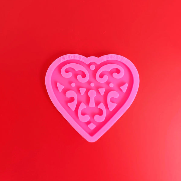 Corazón con Adornos -  Molde de silicona - Aprox. 3"x2.5"