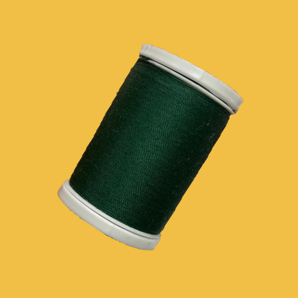 Dual Duty Sewing Thread; All Purpose, Hunter Green/ Hilo de coser color verde monte