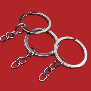 Llavero con cadena color plata- Silver Wedge  Key Rings; 32mm; 3 pieces