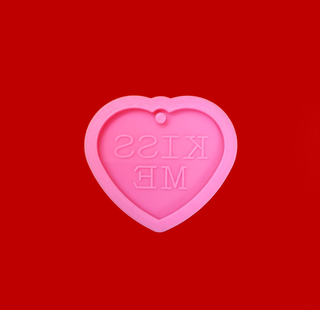 Kiss Me Heart -  Molde de silicona - Aprox. 2" x 2.25"
