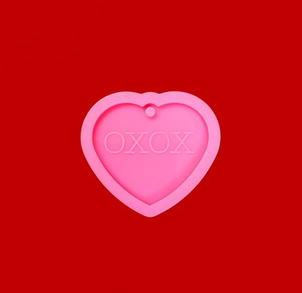 XOXO Heart -  Molde de silicona - Aprox. 2" x 2.25"